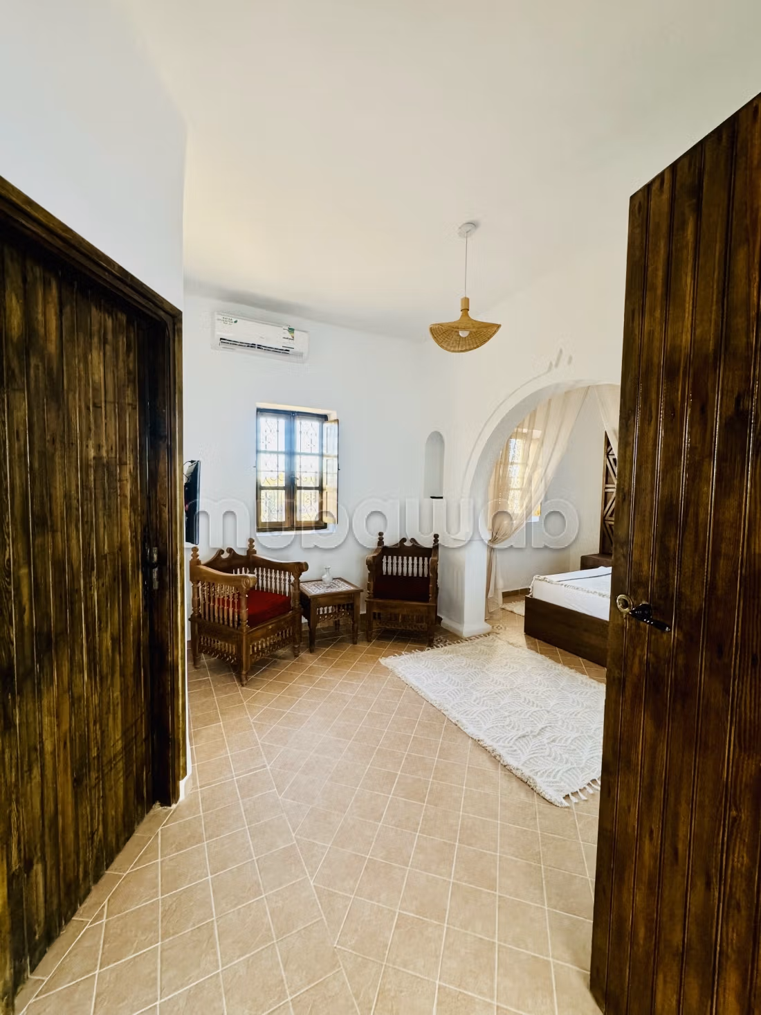 Casa dei sogni tra ulivi e tramonto