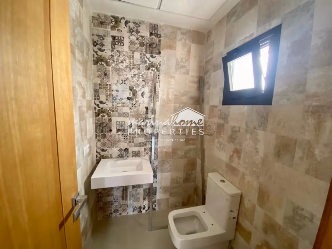 P. V00244 Appartamenti nuovi fronte mare a M'diq