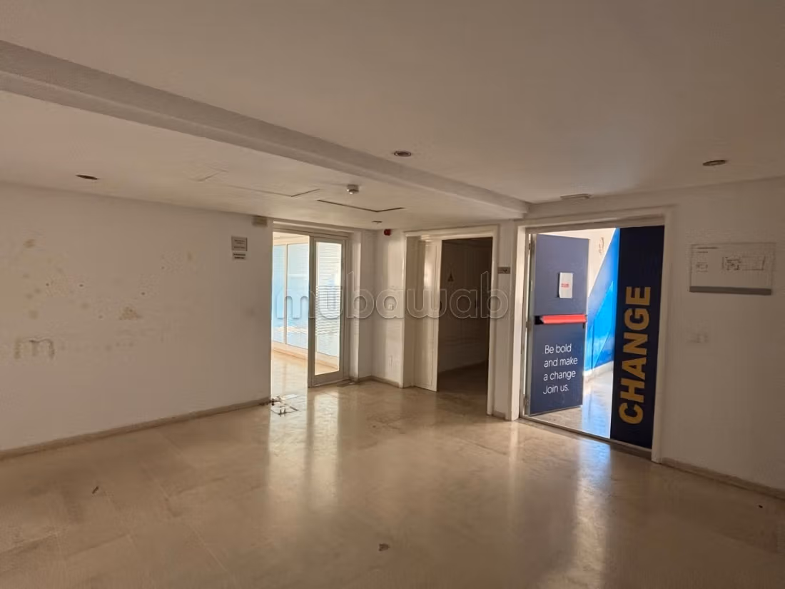 In affitto Ufficio 300 m² Les Berges du Lac 1