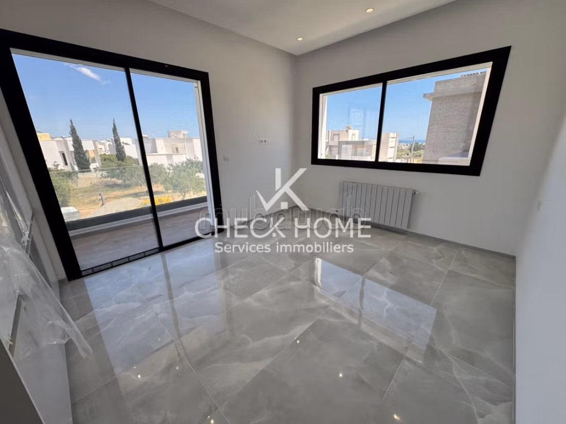 A vendre villa S5 de luxe neuve à Hammamet Nord