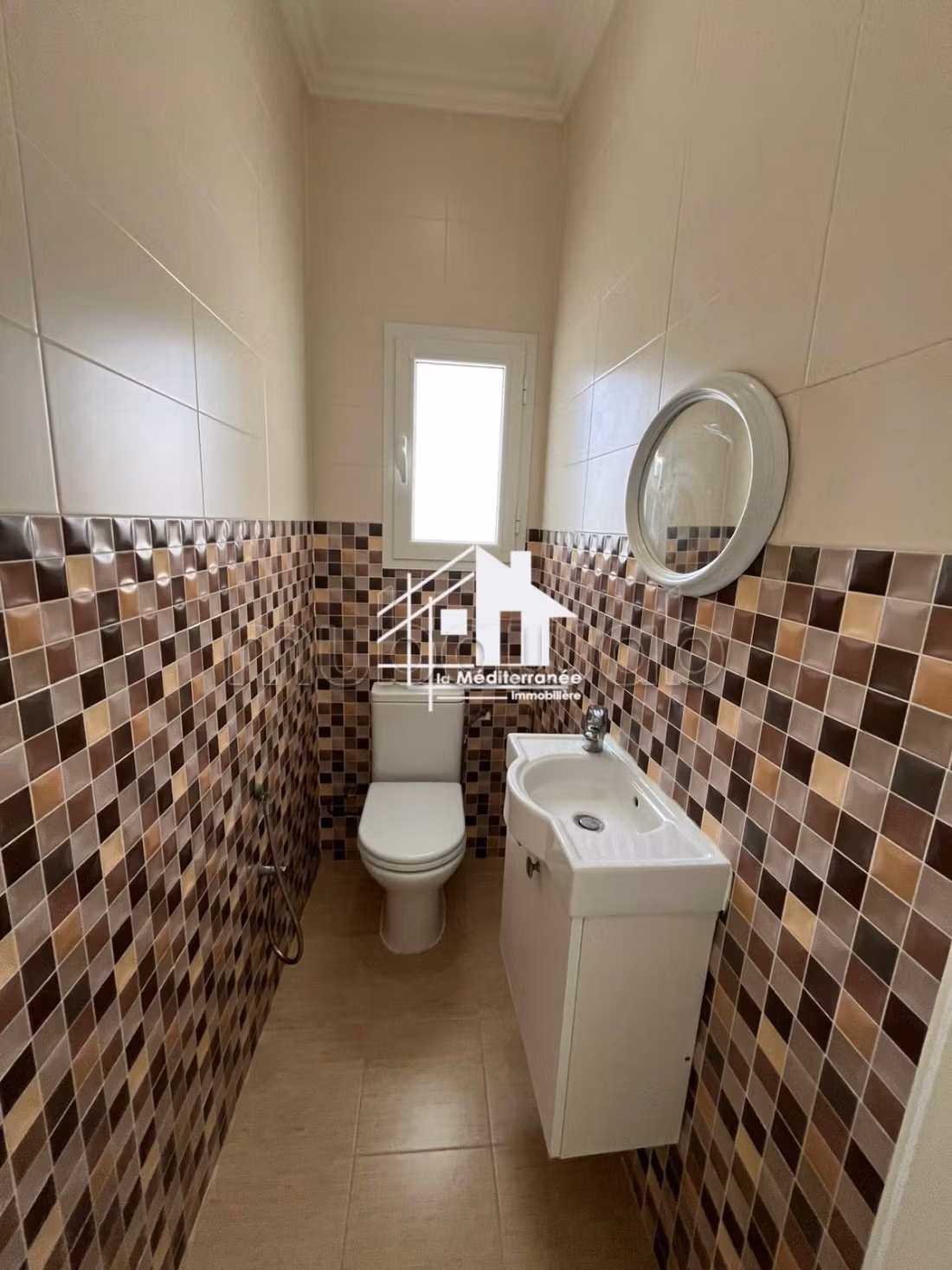 A louer Etage de Villa s3 à La Marsa Stade