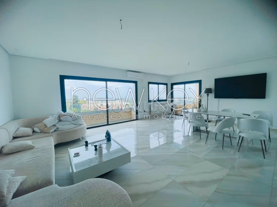 S2 appartamento di alto standing arredato con vista mare a Gammarth