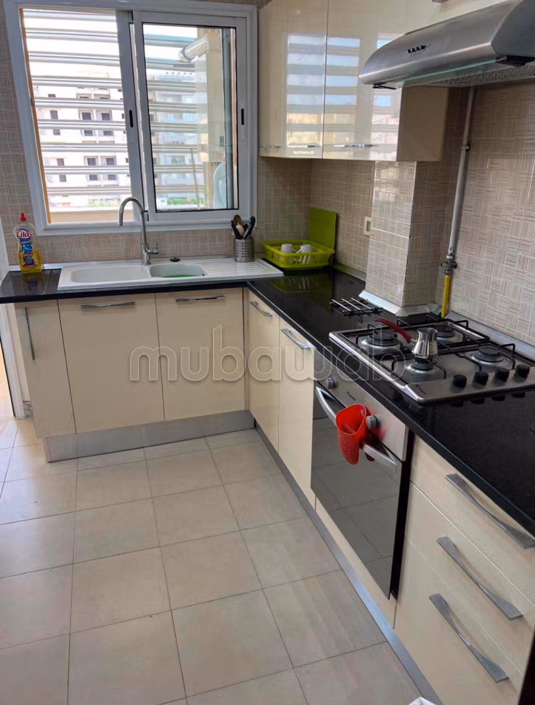 À vendre un appartement s2 à jardin de Carthage