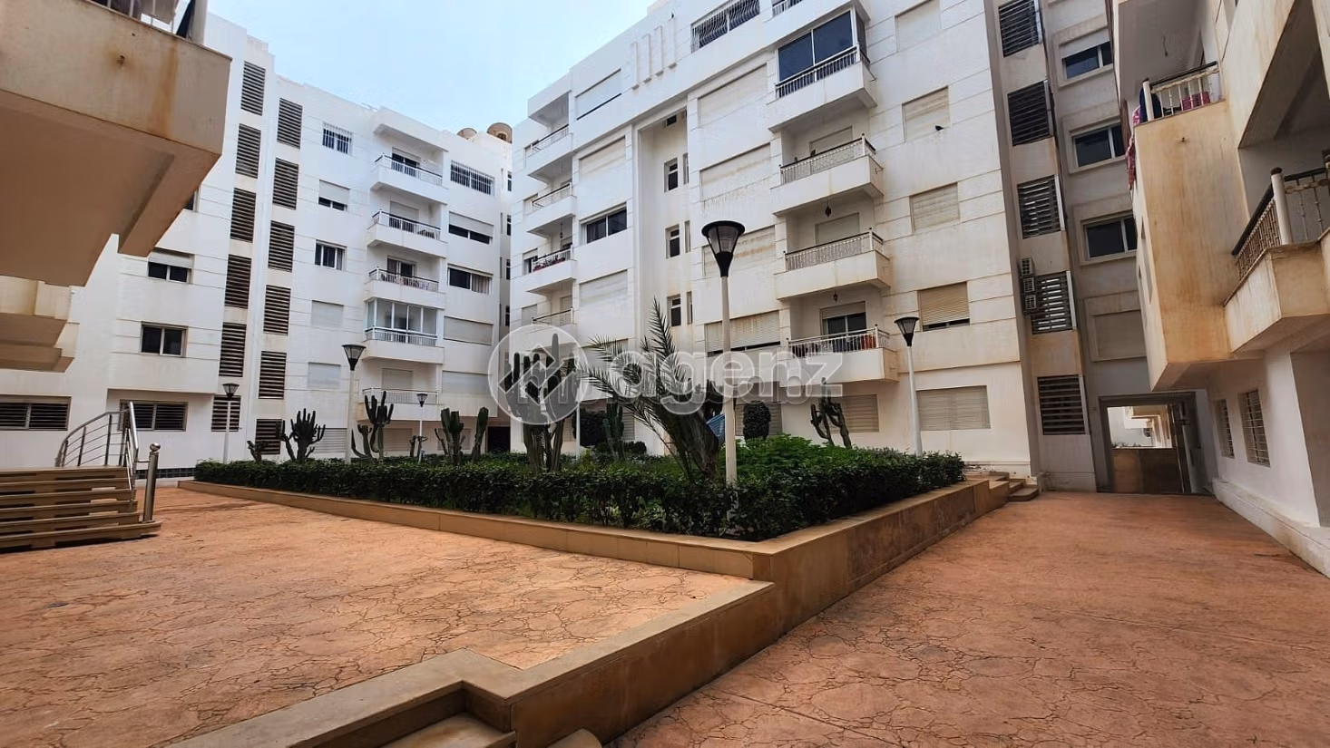 Apartamento en venta 100 m², 2 habitaciones Hay Mohammadi Agadir