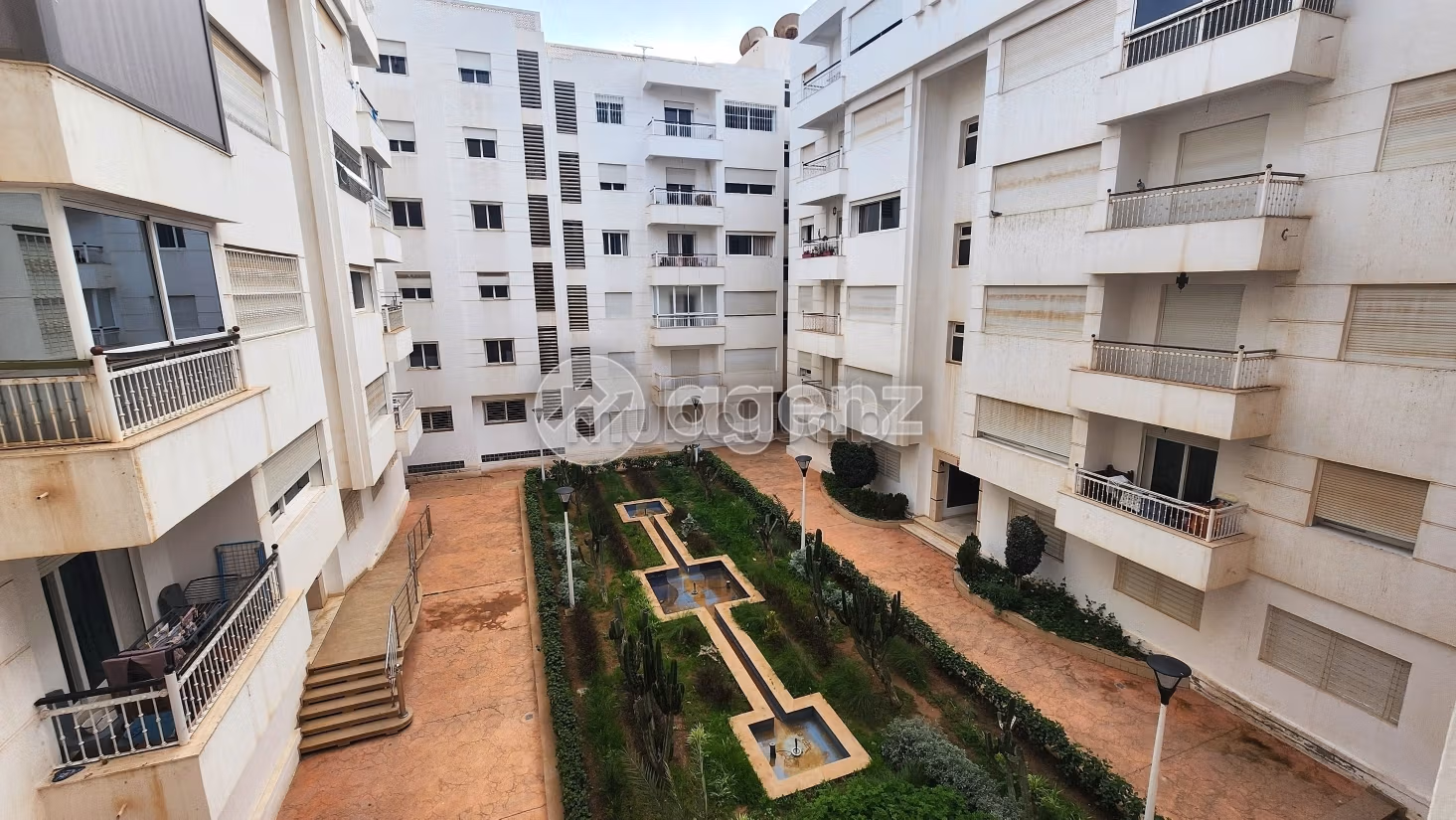 Apartamento en venta 100 m², 2 habitaciones Hay Mohammadi Agadir