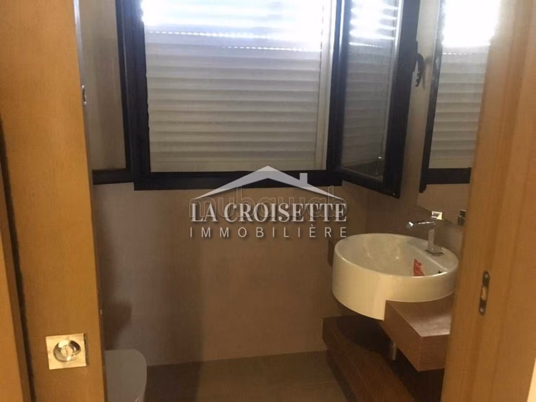 Appartement s3 meublé à La Marsa