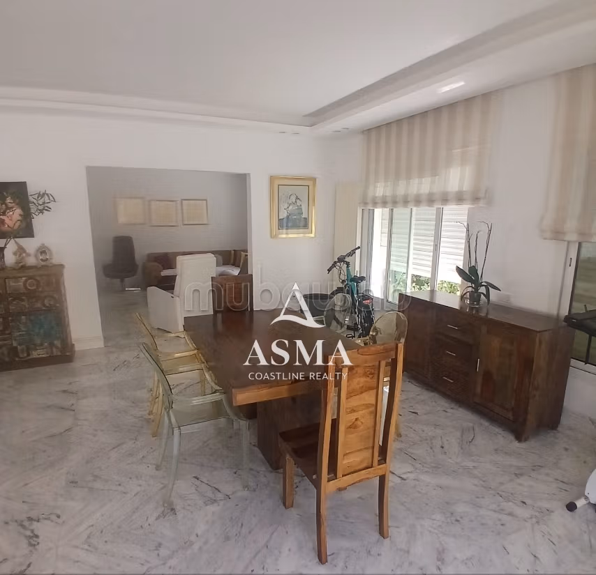 In affitto villa arredata con piscina e giardino a La Marsa