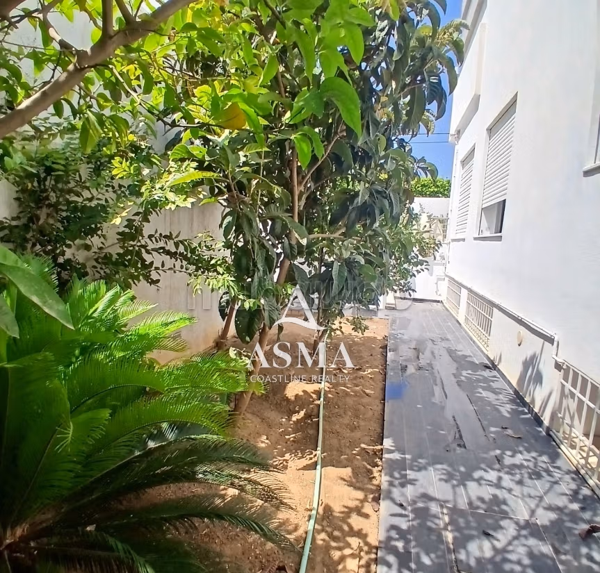 In affitto villa arredata con piscina e giardino a La Marsa