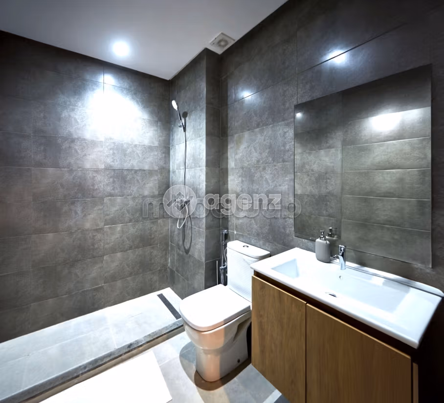 Appartement 150 m² à Bouskoura Ville — 7