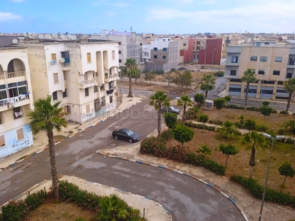 Louez cet appartement à Hay Annasr. 2 chambres. 1 Salon Cuisine bien équipée