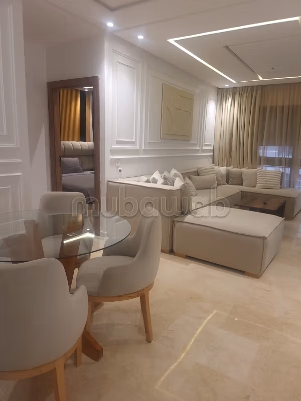 Superbo appartamento vuoto di 91 m² sulla Route de Casa