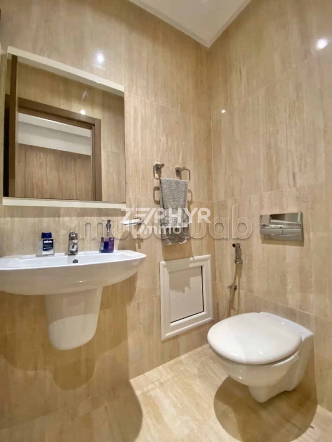 In vendita appartamento S2 a La Soukra