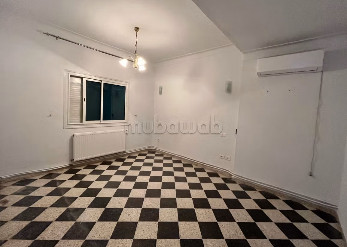 For rent annually a spacious apartment S3