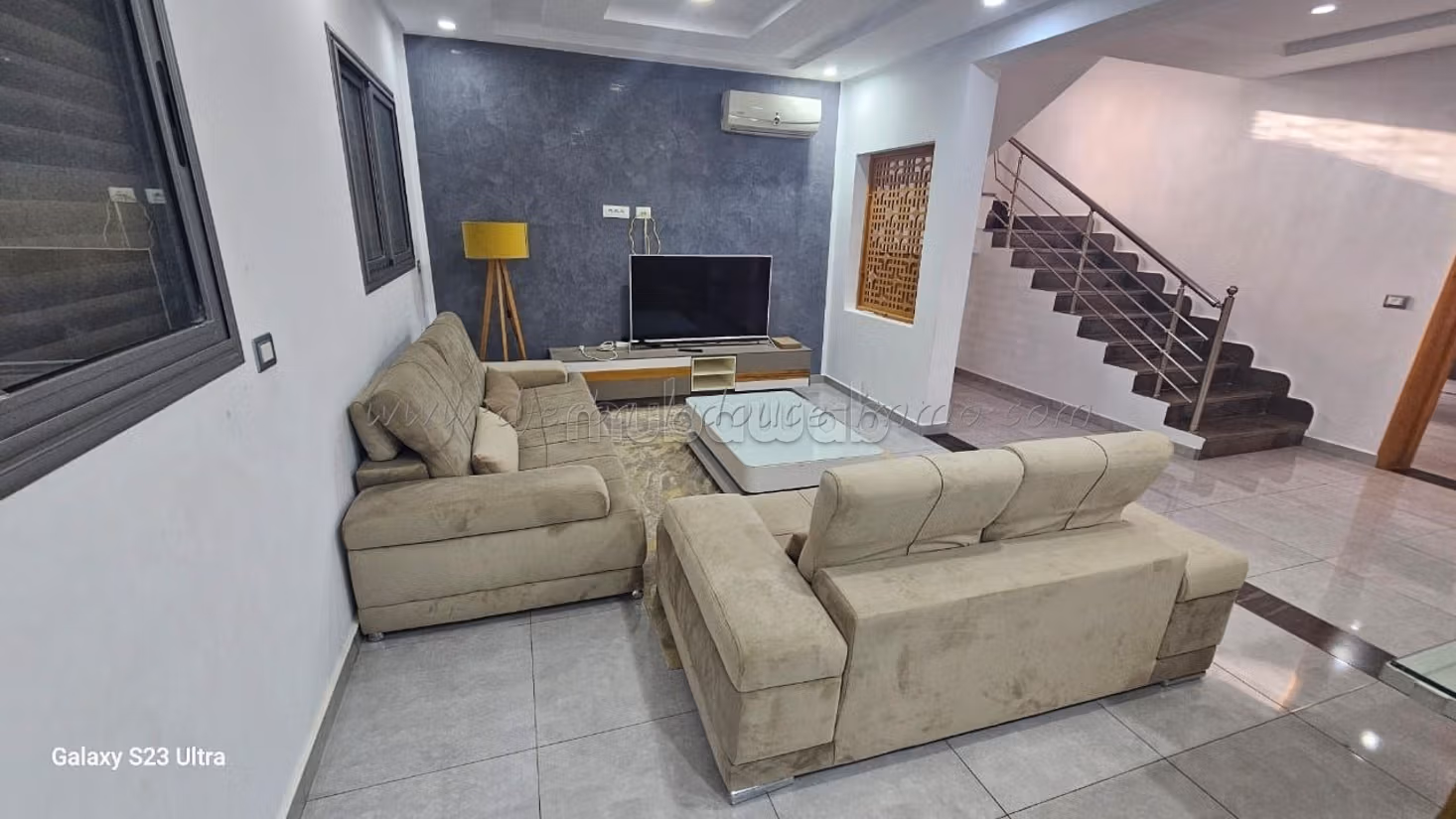 Bella casa S4 in affitto annuale ad Arkou