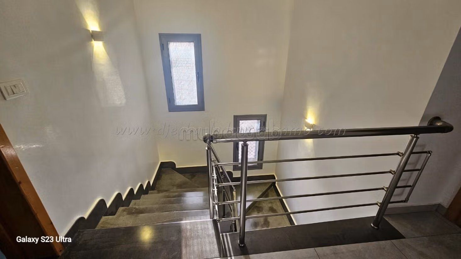 Bella casa S4 in affitto annuale ad Arkou