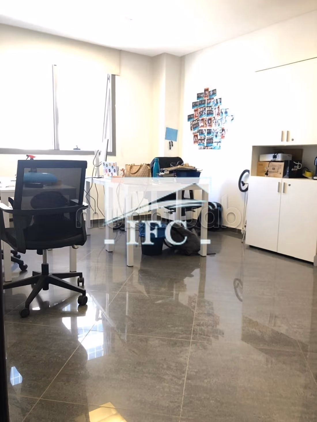Bureau en 5 espaces 150m² CUN IFCU222