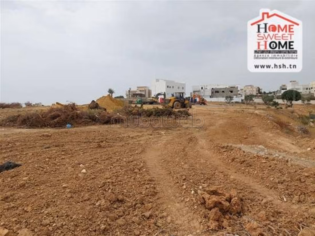 Developer land Rosa for sale in Cité Ennaser 2