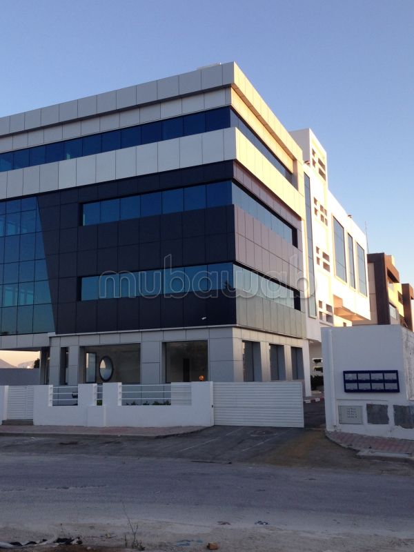 Offices 200 m² Lake 3