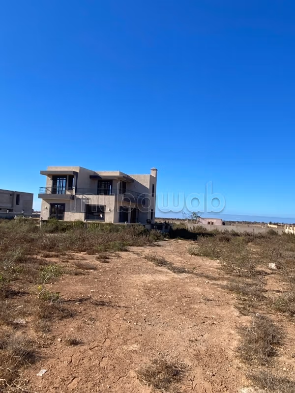 Bonita granja en venta. Área total 6000 m². Seguridad 24/24