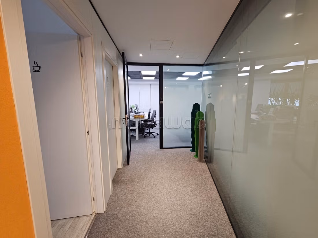 À LOUER – Bureau, Centre Urbain Nord
