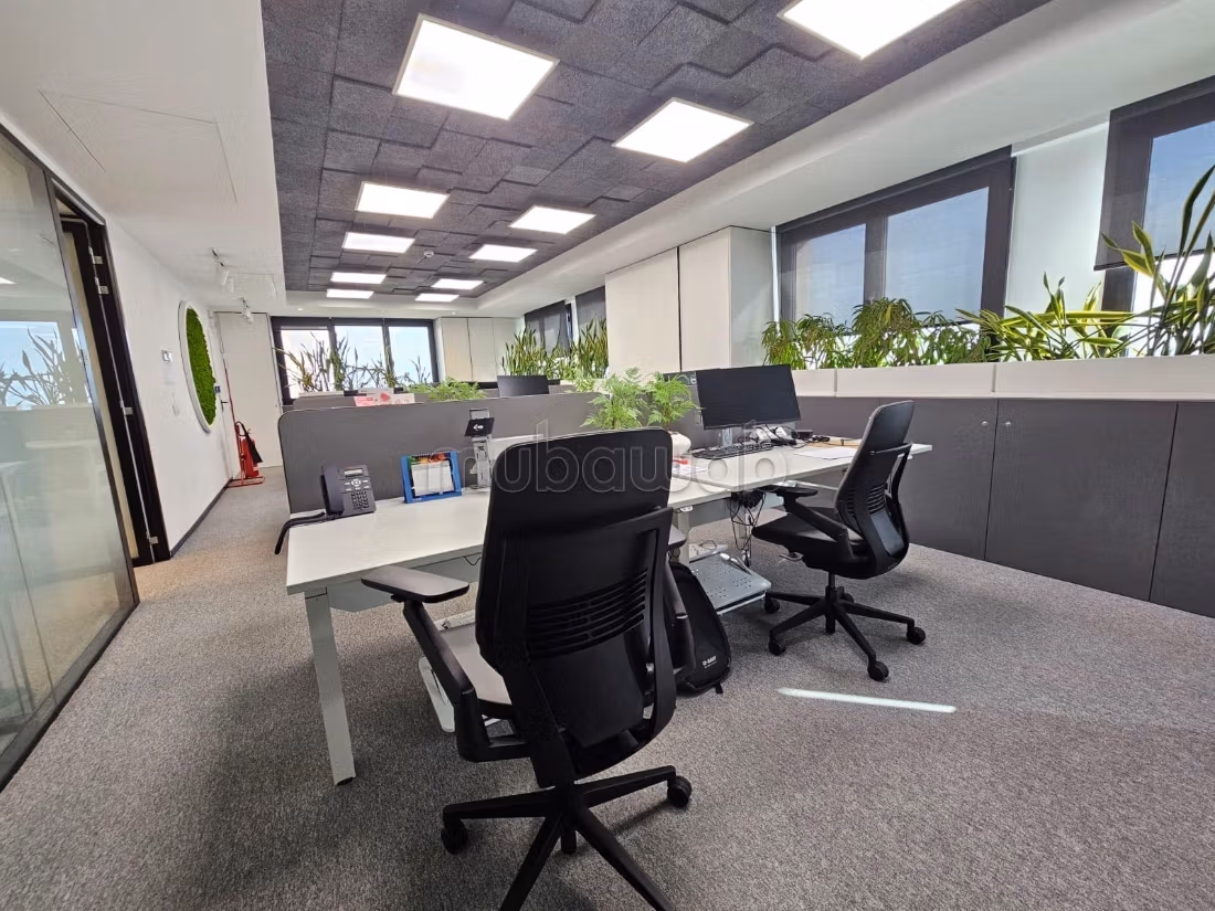 À LOUER – Bureau, Centre Urbain Nord