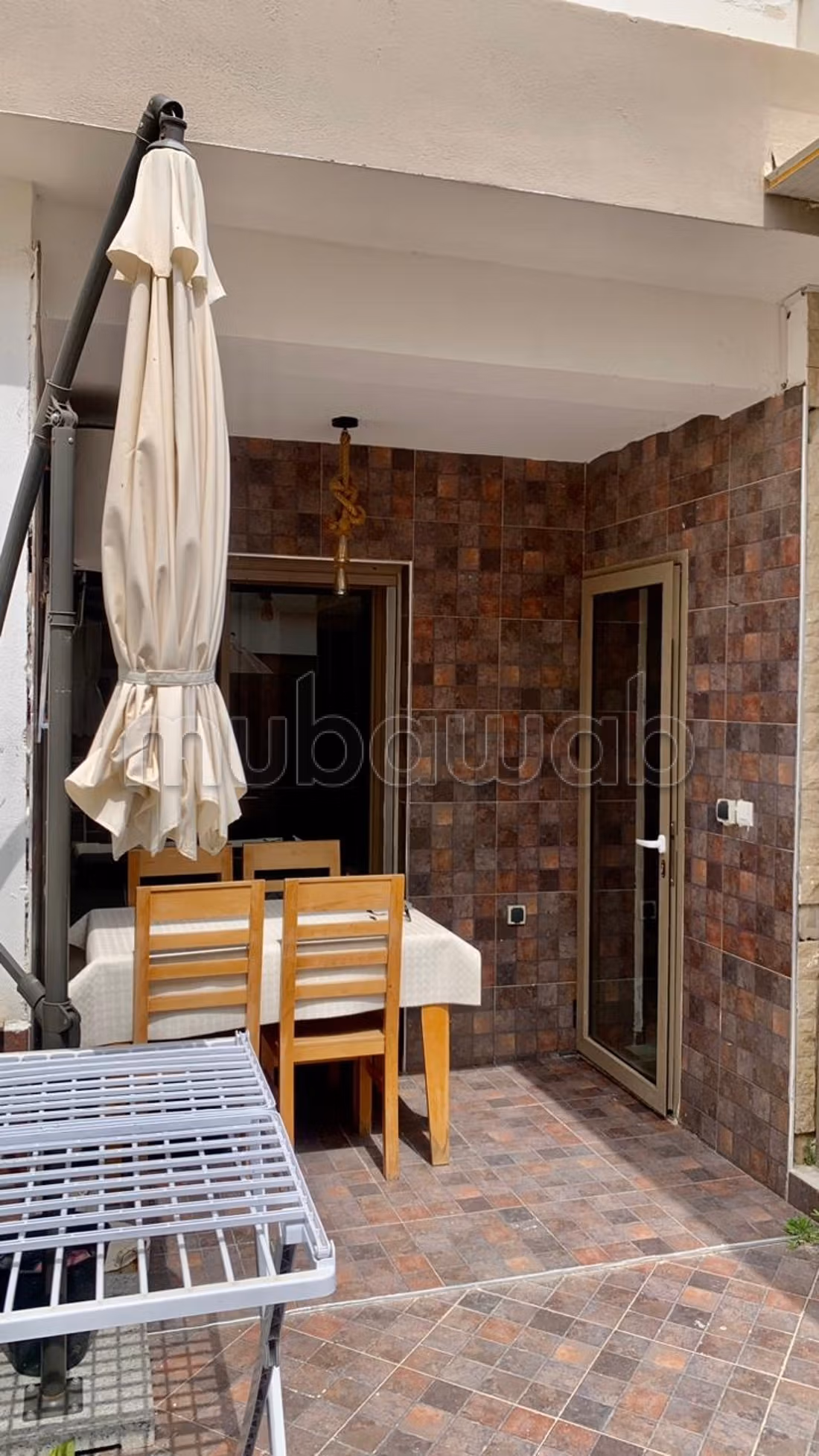 Studio moderno in affitto