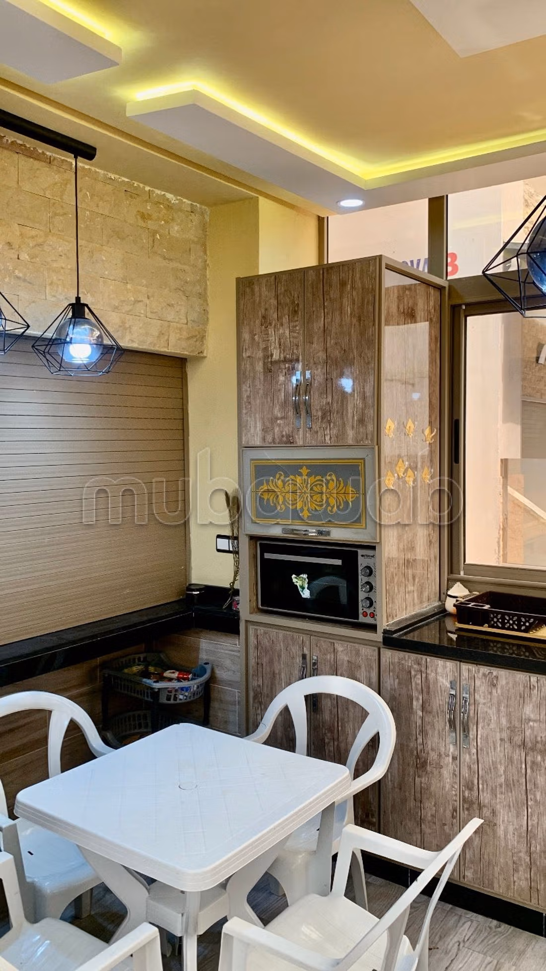 Studio moderno in affitto
