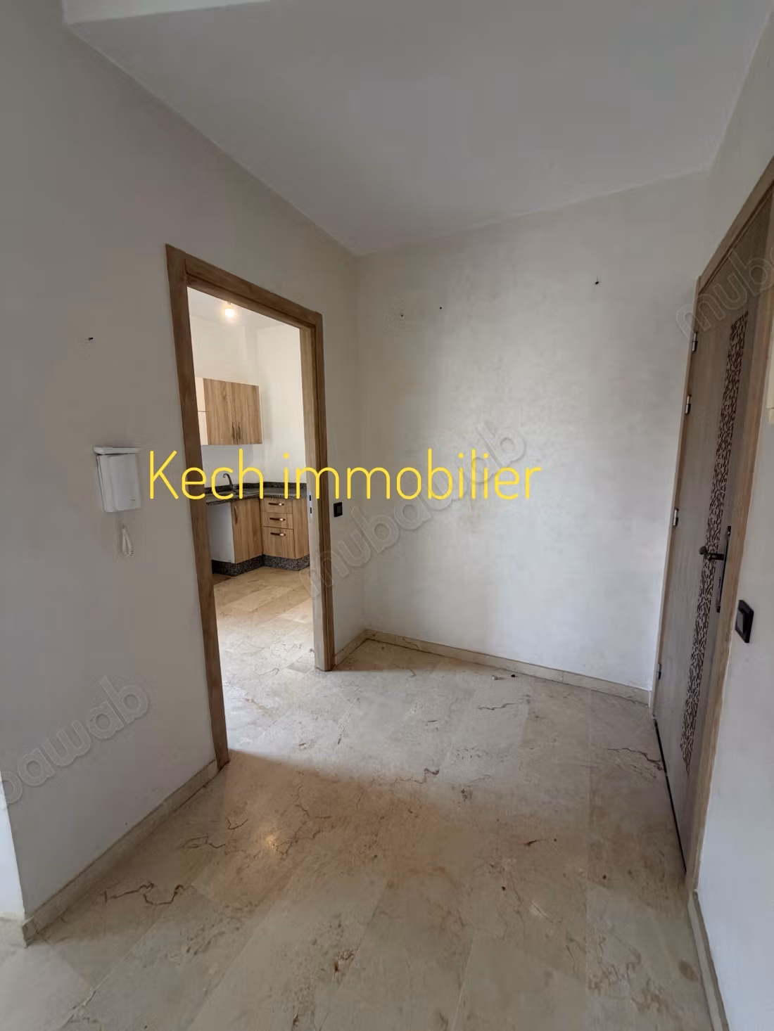 Mooi ongemeubeld 2-slaapkamer appartement
