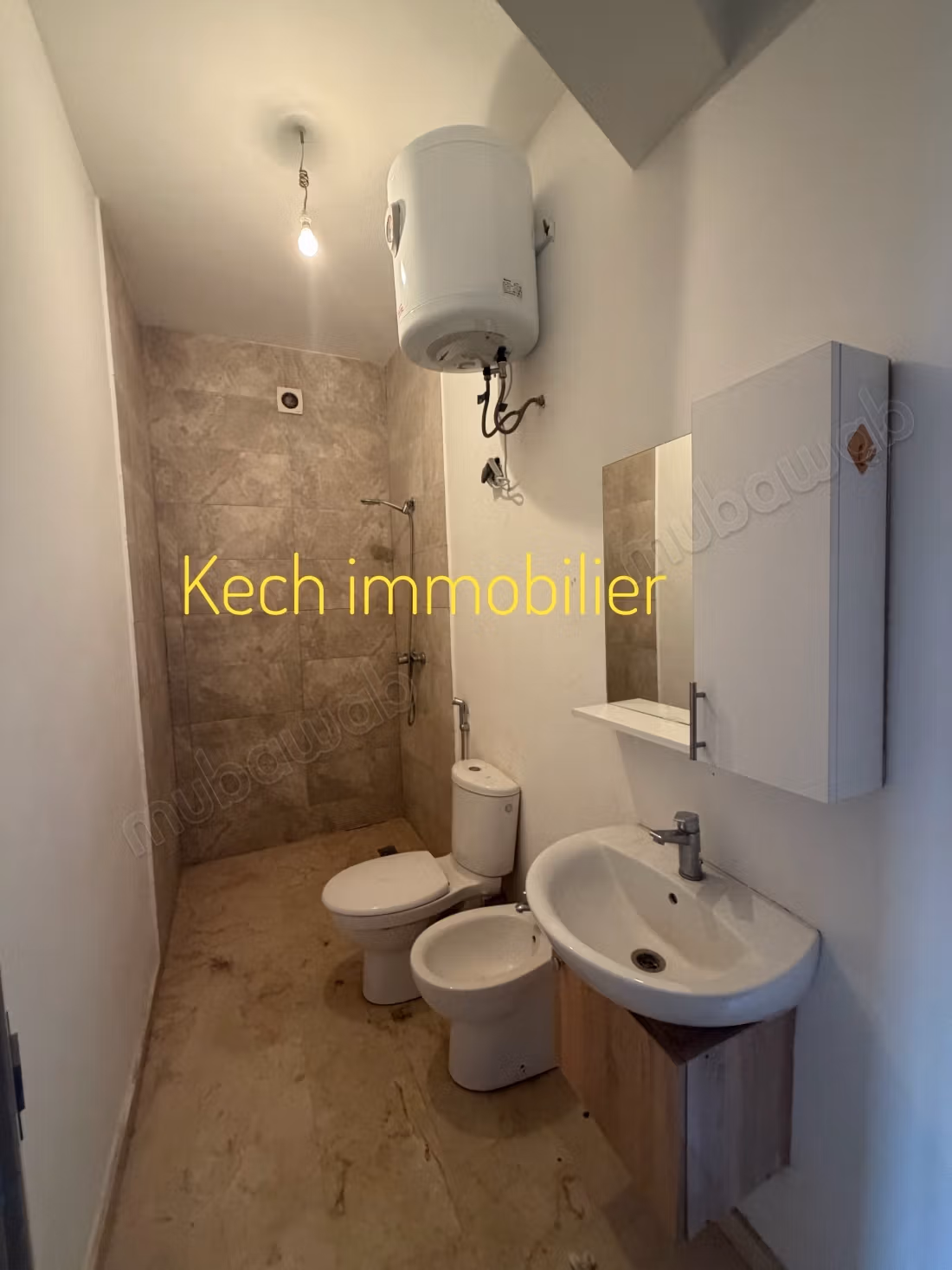Mooi ongemeubeld 2-slaapkamer appartement