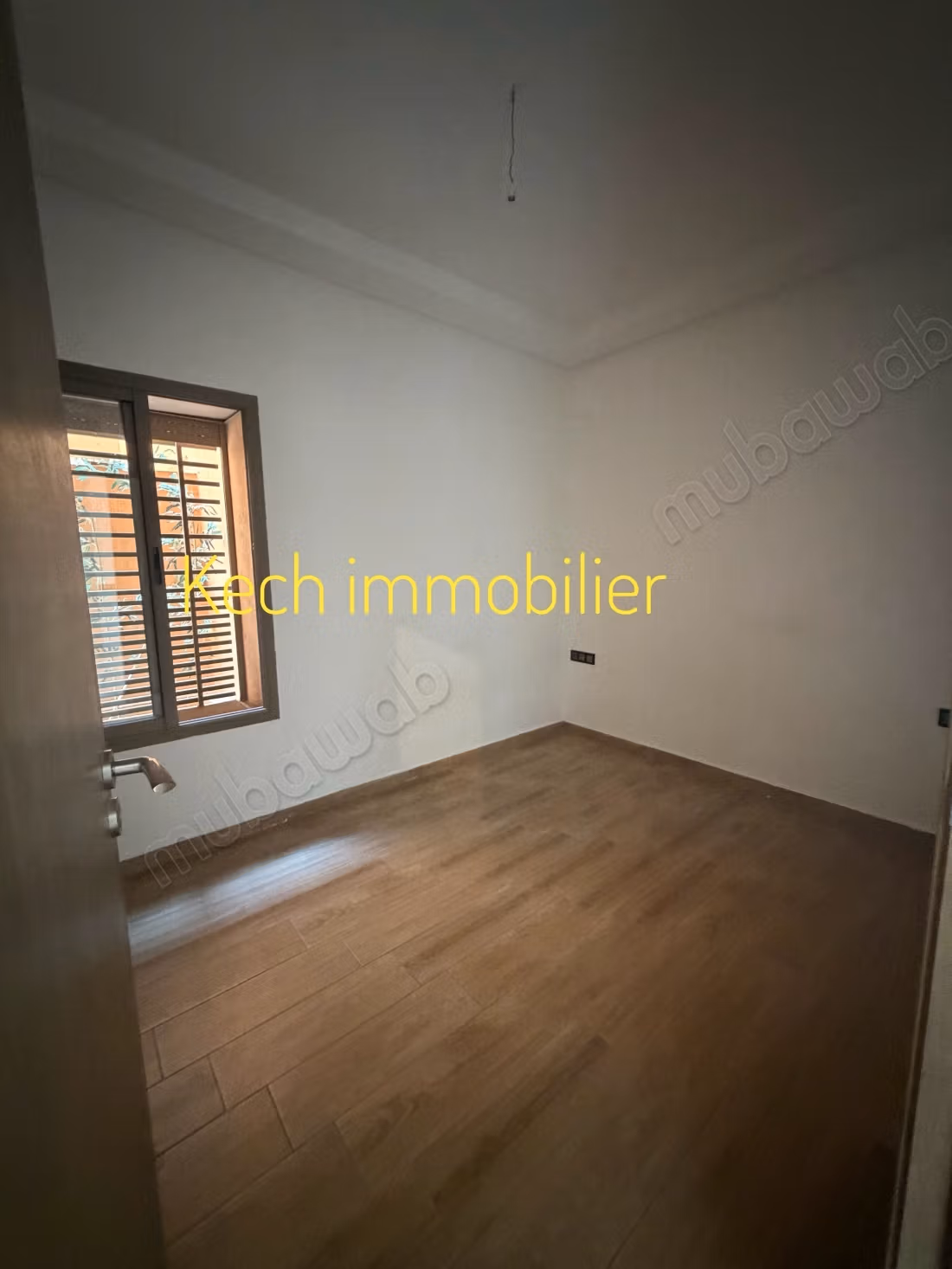 Mooi ongemeubeld 2-slaapkamer appartement