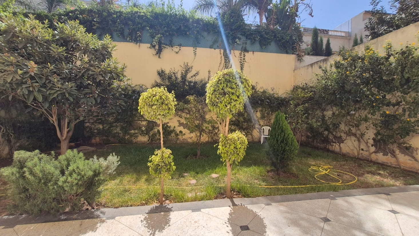 A vendre villa 300m2 
Sidimaarouf