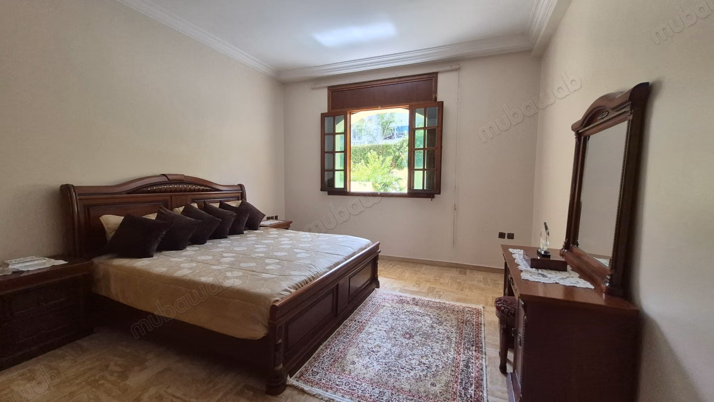 A vendre villa 300m2 
Sidimaarouf