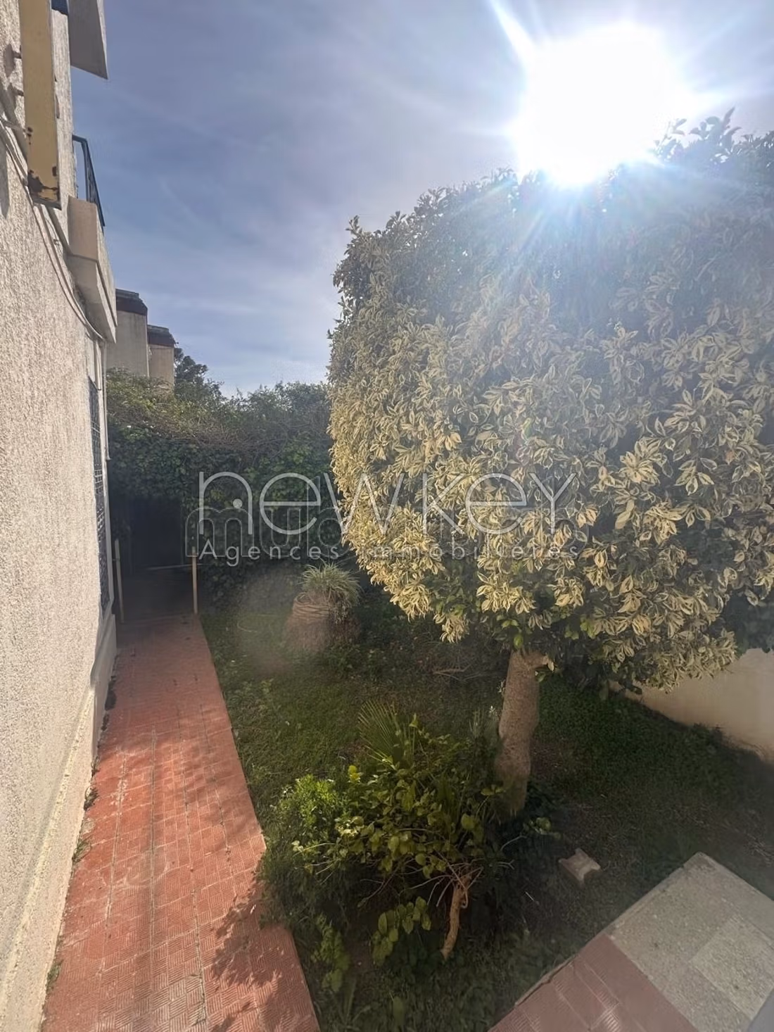 Villa in vendita ad Alain Savary Tunisi