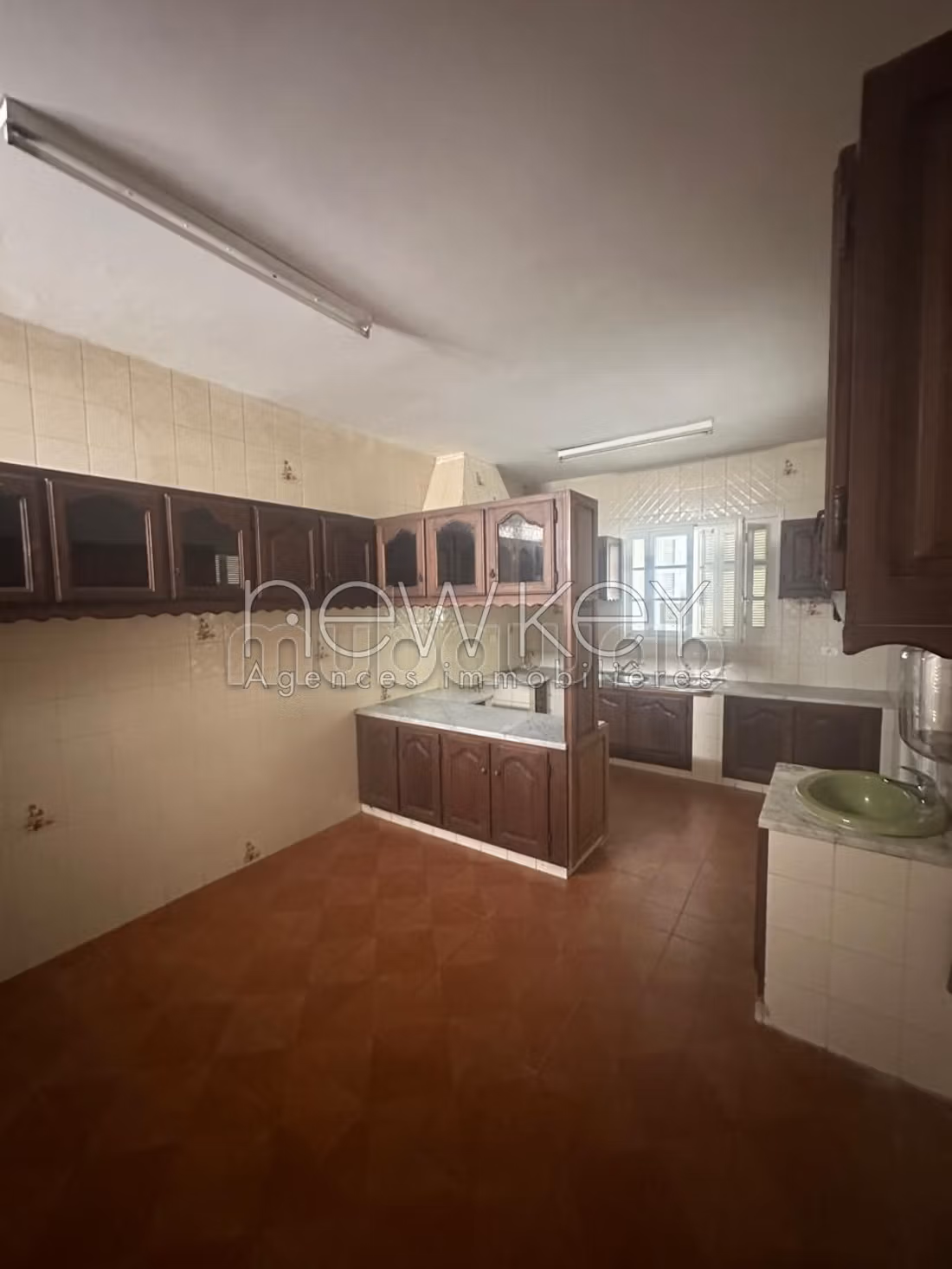 Villa in vendita ad Alain Savary Tunisi