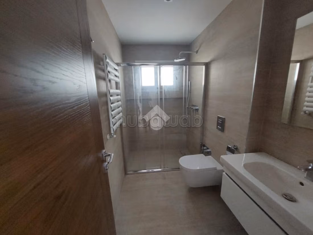 Villa floor for rent