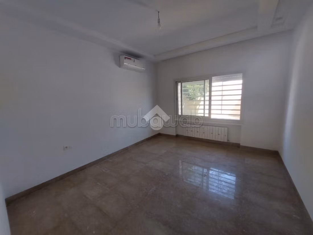 Villa floor for rent