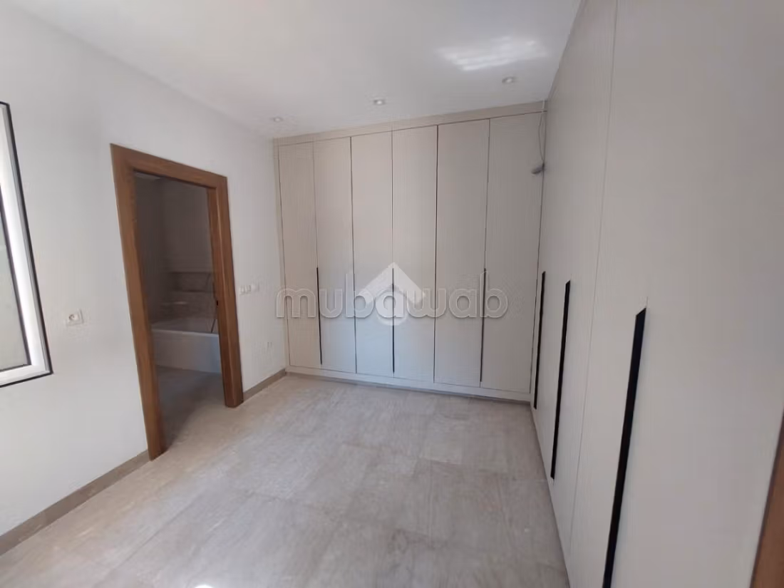 Villa floor for rent