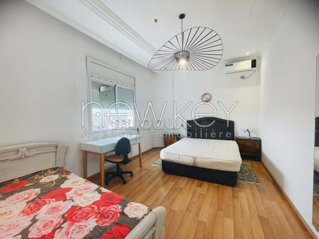 Etage de villa s3 meublé