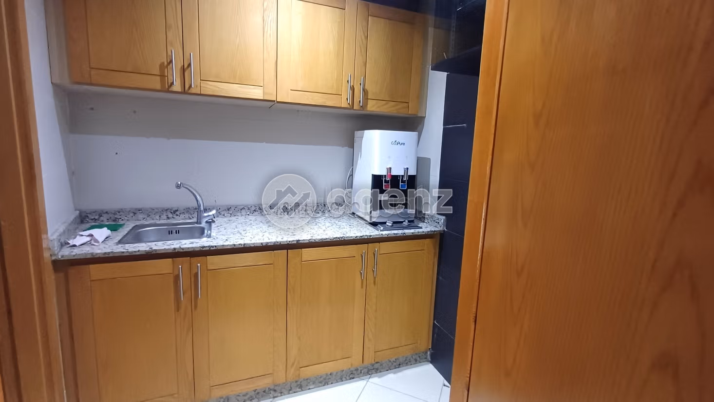 Oficina en alquiler 64 m² Los Hospitales Casablanca