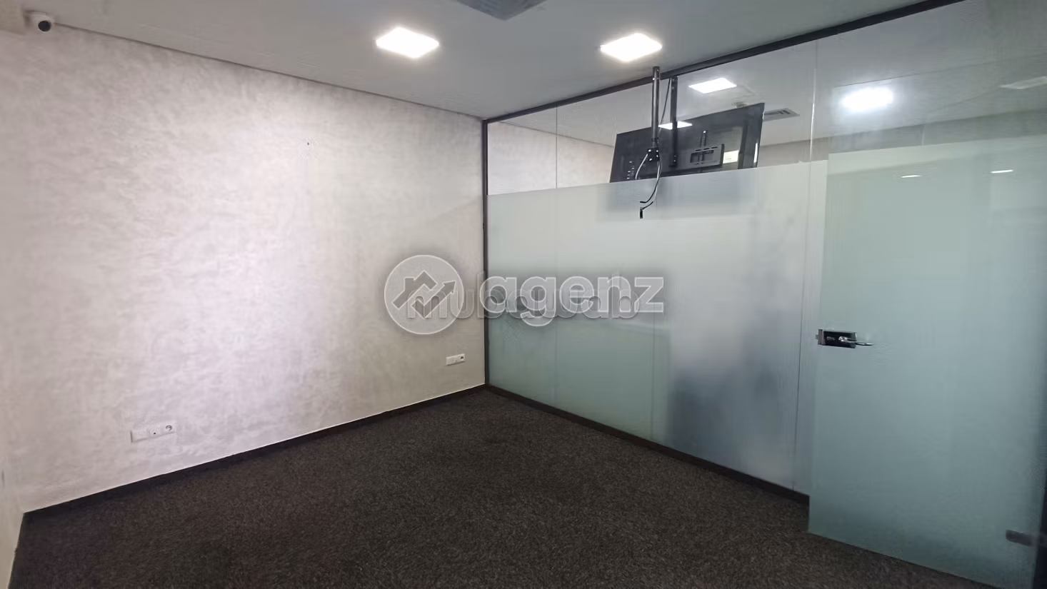 Oficina en alquiler 64 m² Los Hospitales Casablanca