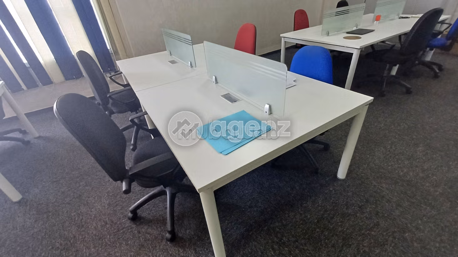 Oficina en alquiler 64 m² Los Hospitales Casablanca