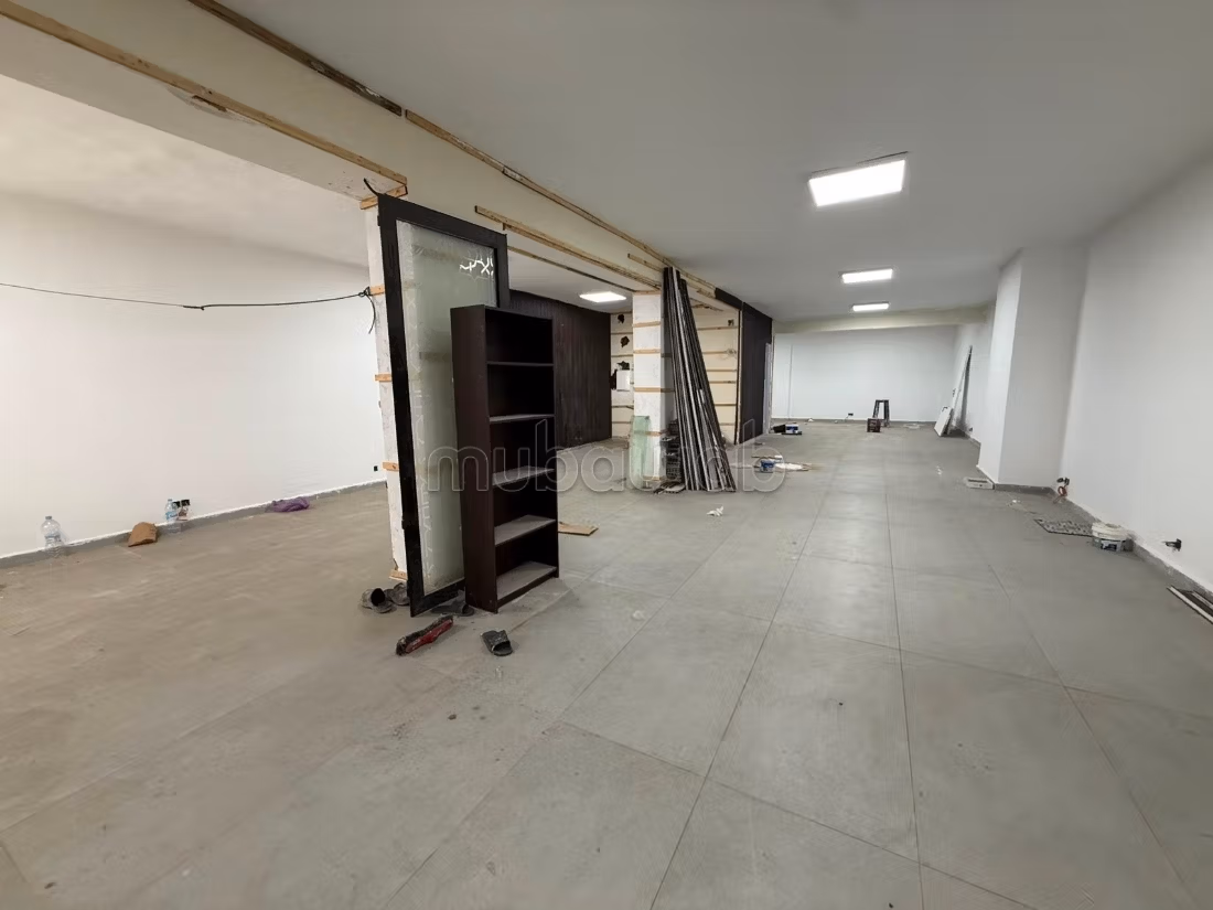 Gauthier/Local commercial 200m²