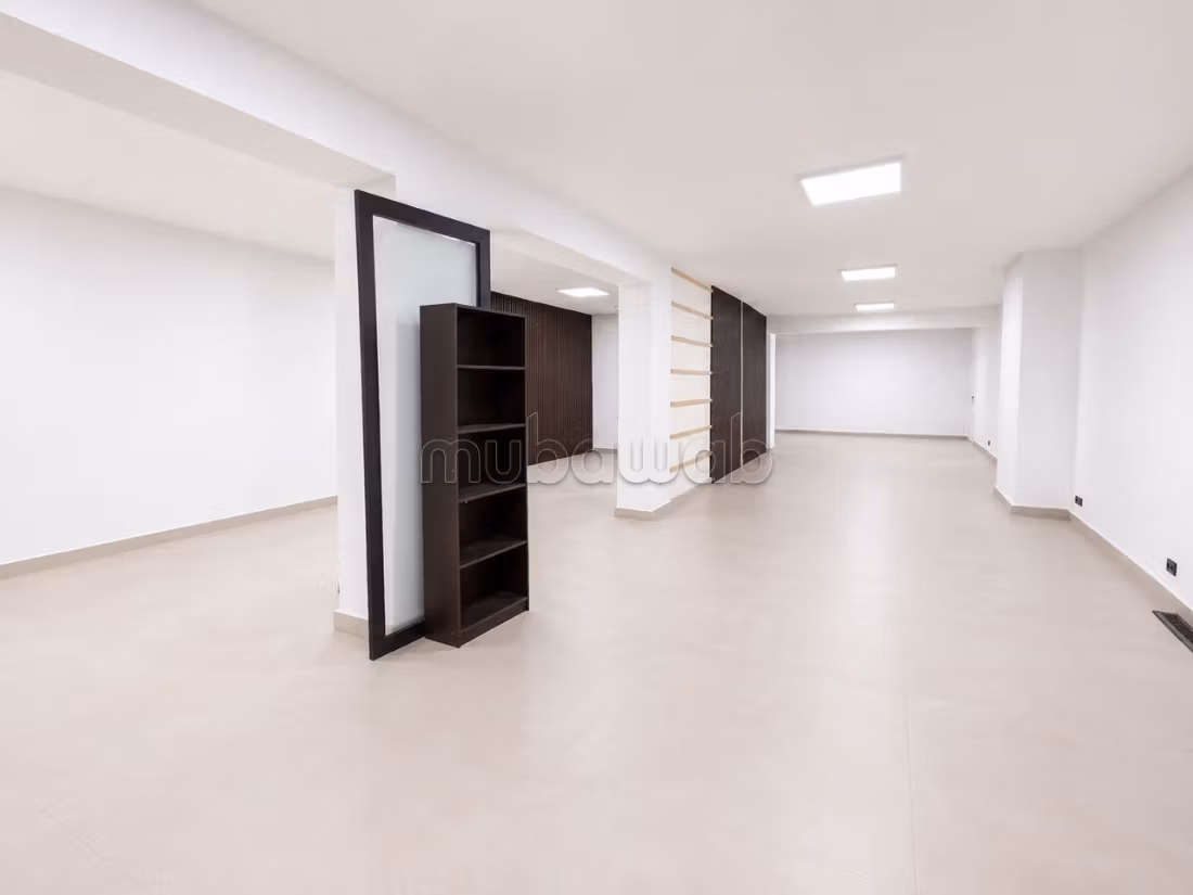 Gauthier/Local commercial 200m²
