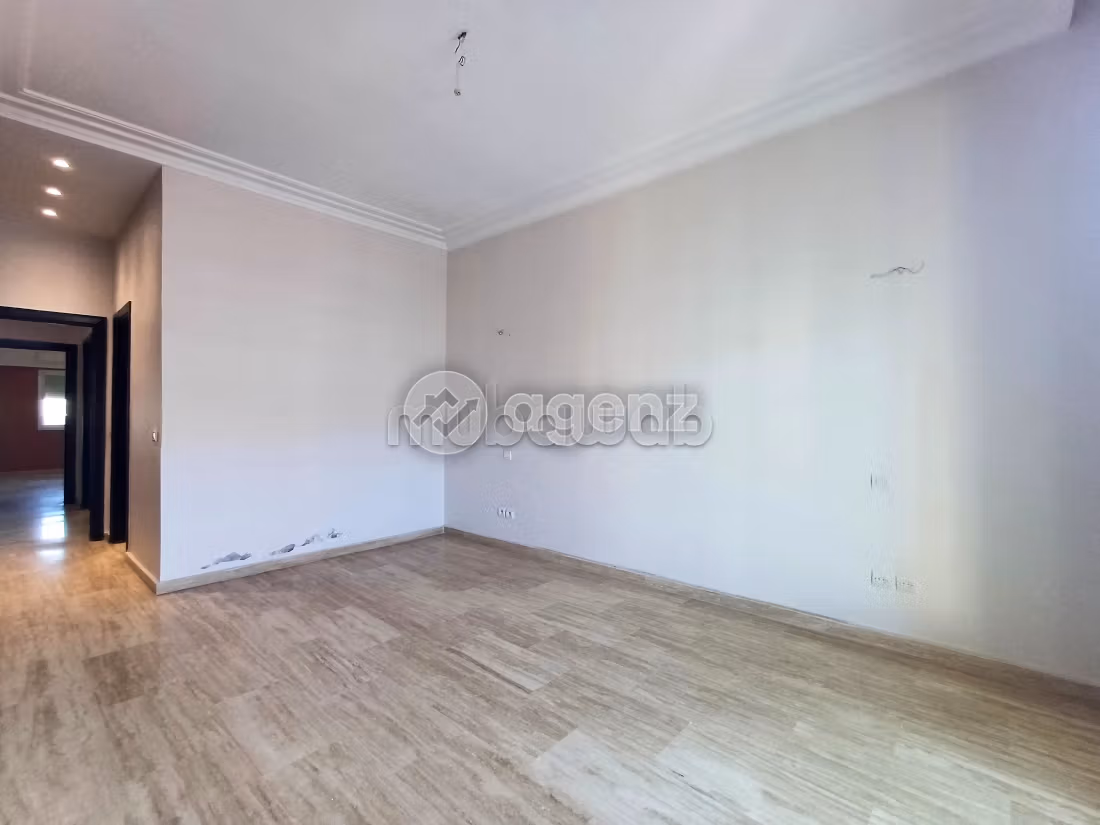 Appartement à vendre 176 m², 3 chambres Val Fleurie Casablanca