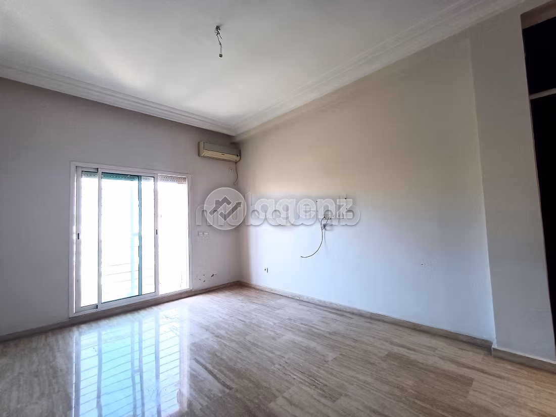 Appartement à vendre 176 m², 3 chambres Val Fleurie Casablanca