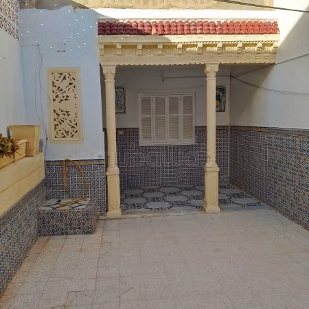 Maison s2 à louer 
omran supérieur