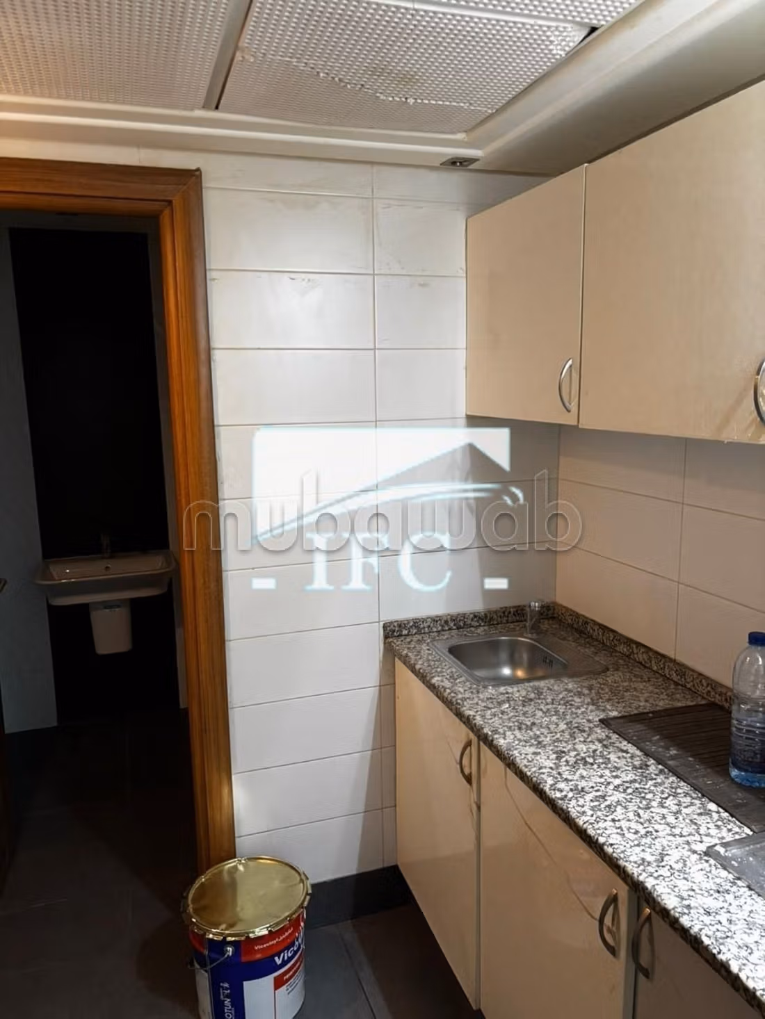 Bureau en 3 espaces 110m² CUN IFCU224