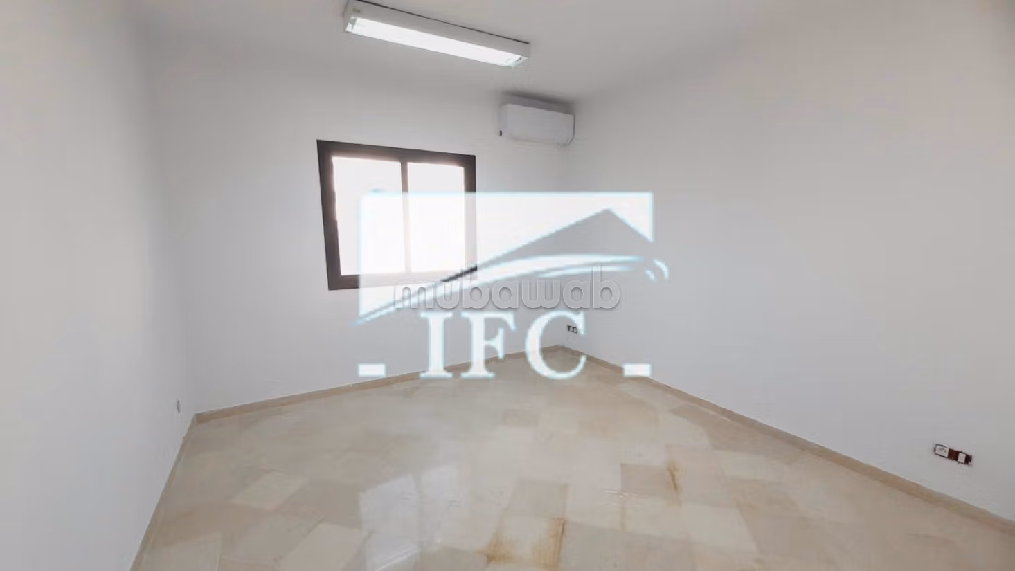 Bureau en 5 espaces 130m² Lac 1–IFCL1365