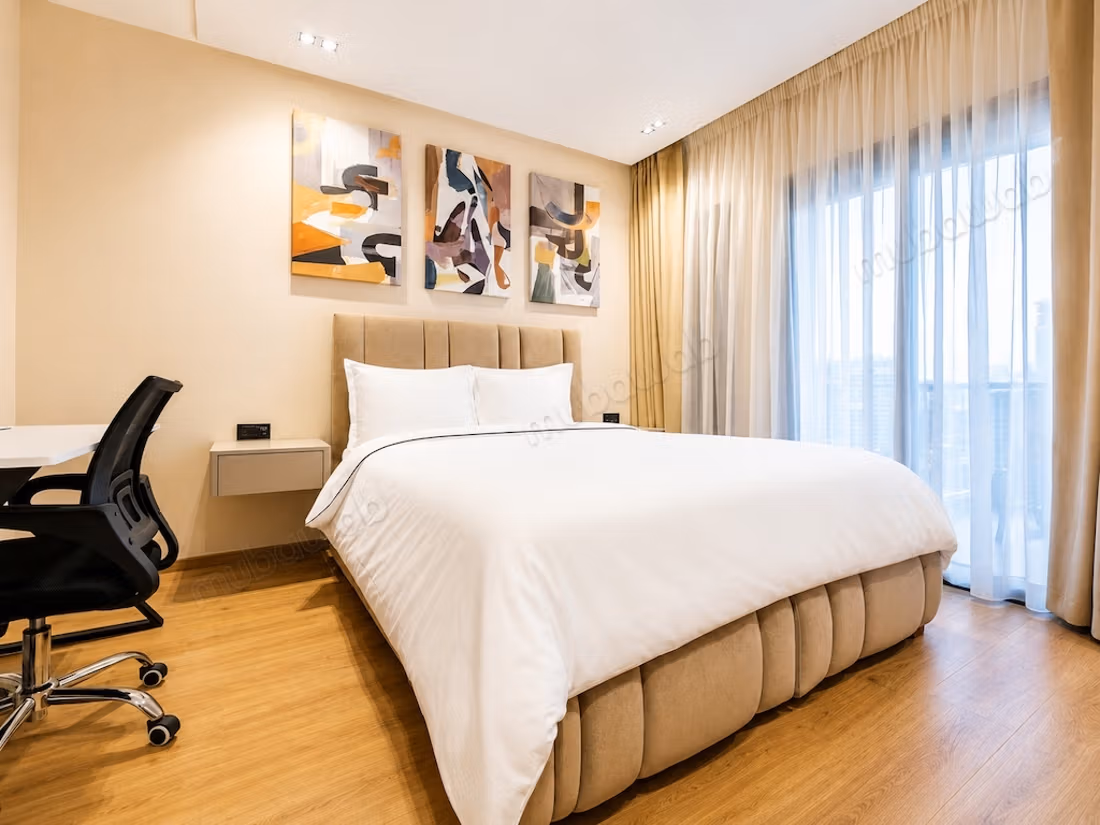 Estudio Premium Amueblado con Terraza y Vista a CFC / Parque Anfa – Residencia de Alto Standin