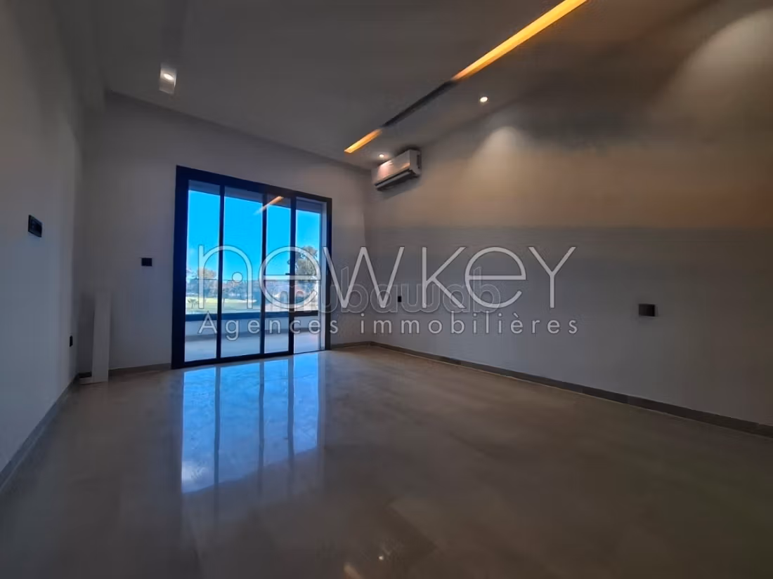 Exceptional S3 apartment with a panoramic view of greenery